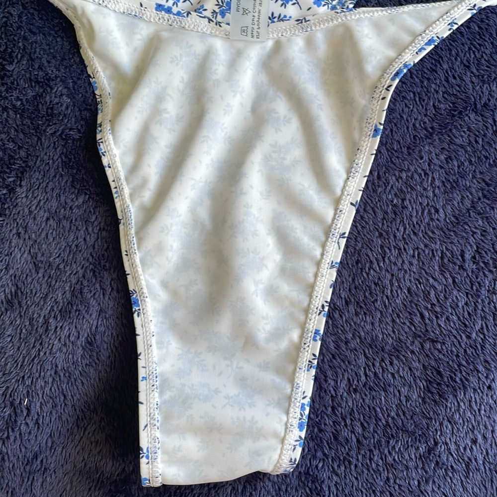 🆕💙👙💙Floral•Bikini•Set💙👙💙🆕 - Picture 10 of 11